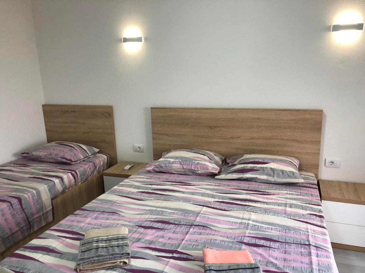 Apartments Rex Улцинь Экстерьер фото