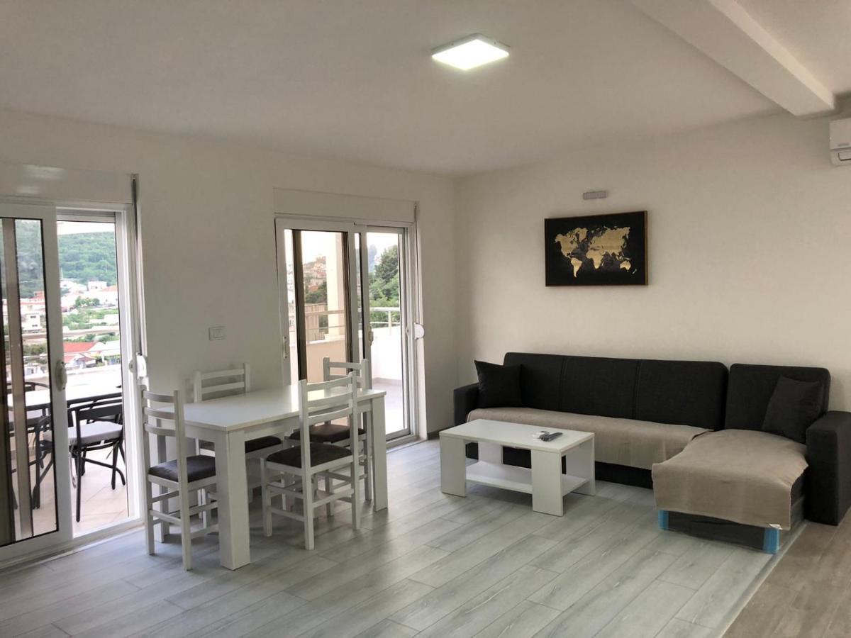 Apartments Rex Улцинь Экстерьер фото