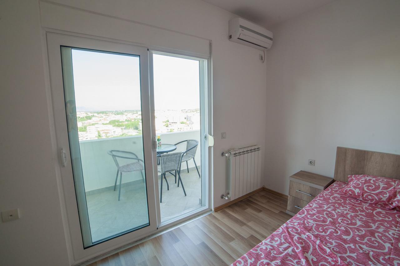 Apartments Rex Улцинь Экстерьер фото