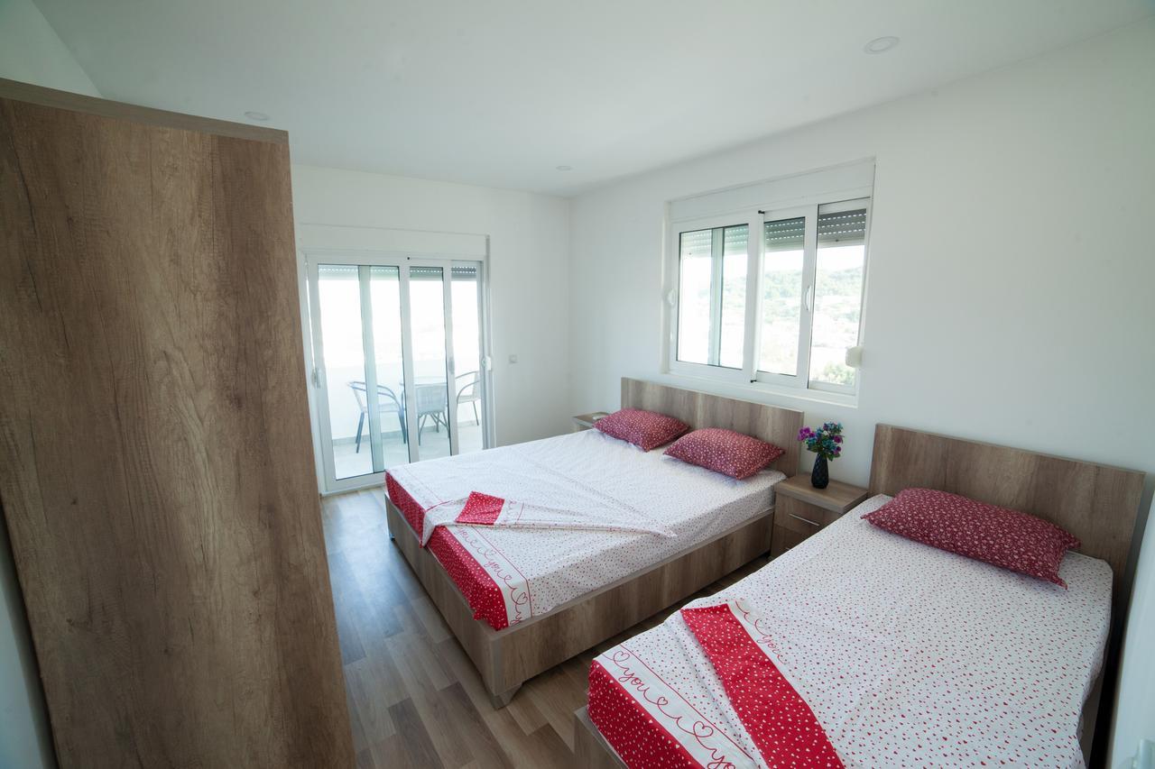 Apartments Rex Улцинь Экстерьер фото