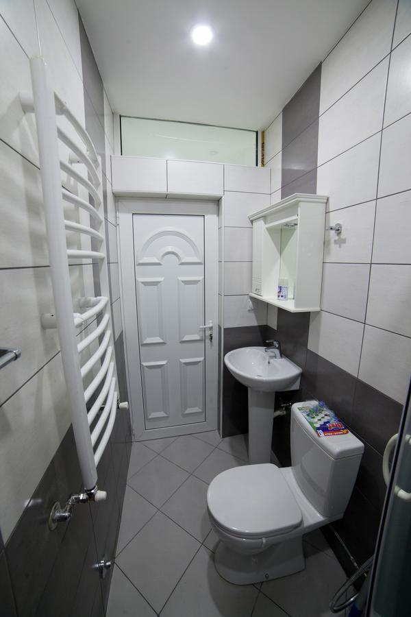Apartments Rex Улцинь Экстерьер фото