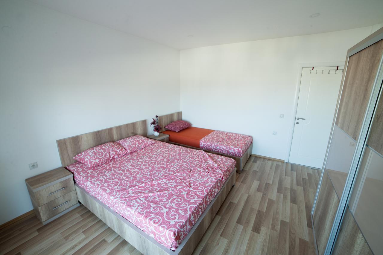 Apartments Rex Улцинь Экстерьер фото